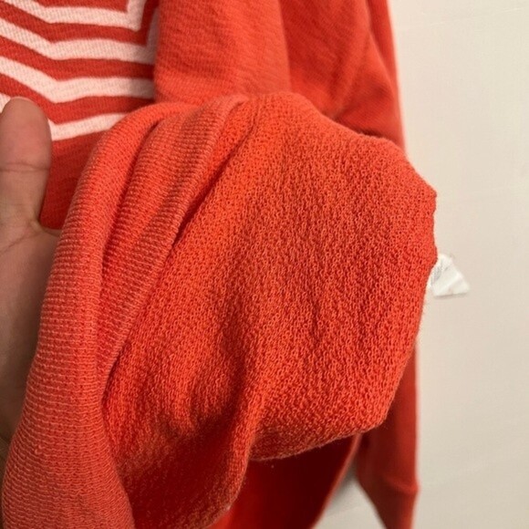 Aerie Graphic Pullover - Picture 4 of 4